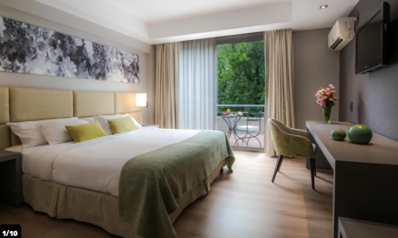 Portal Plaza Suites 4{star}