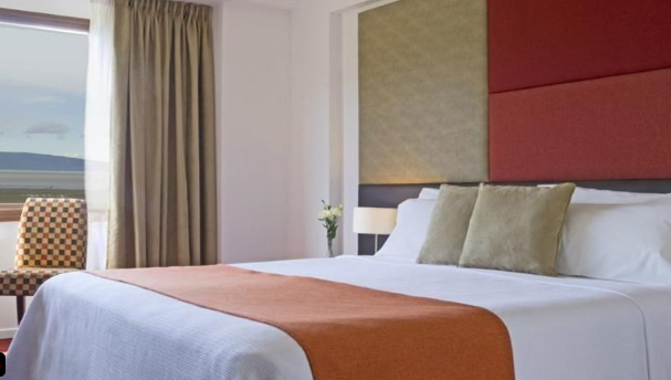 Rochester Hotel Calafate 4 {star}